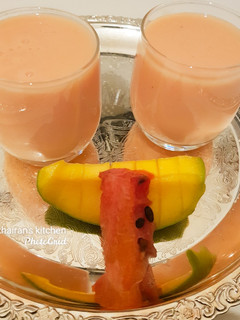 Mango and Watermelon smoothie ainihin hoton girkin