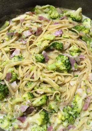 Una foto de One Pot Pasta 🍝 Tallarines
