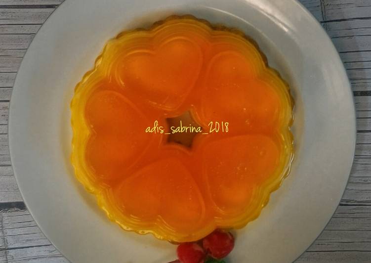 Mango jelly puding