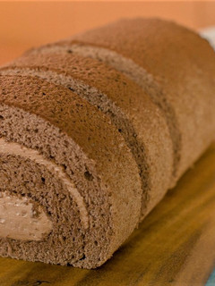 A picture of Cocoa Swiss Roll with Chocolate Cream.