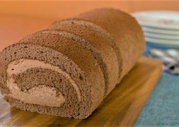 Update, Serving Recipe Cocoa Swiss Roll with Chocolate Cream Restaurant Style