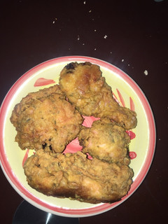 A picture of Crispy kfc chicken🍗.