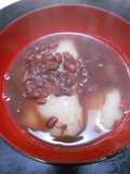 Oshiruko (Sweet Red Bean Soup with Mochi, Using Canned Azuki Beans)