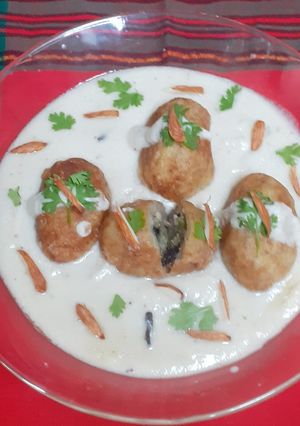A picture of Farali kofta in white gravy (no onion, no garlic) (Vrat Special).