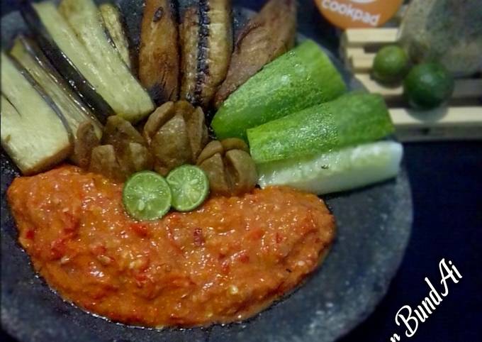 Resep Sambal Pecel Ayam oleh Dapur BundAi  Cookpad