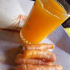 A picture of Carrot juice.