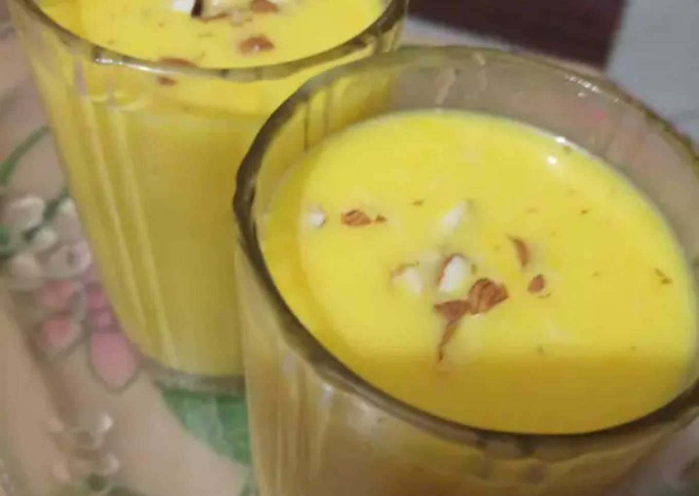 Mango mastani