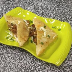 A picture of Fusion Bread Pockets.