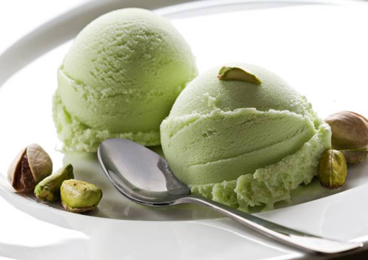 Pista icecream