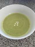 Crema de calabacín baja en grasa