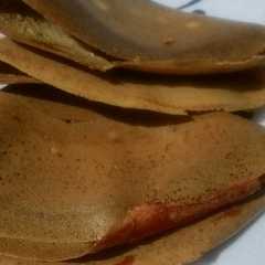 Kue Lekker alias Crepes (tanpa mixer, oven, timbangan) রেসিপির প্রধান ছবি