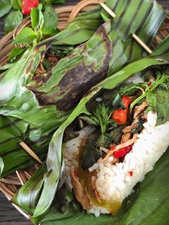 Foto resep Nasi Bakar Ayam Suwir Kemangi