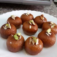 A picture of Gulab jamun 😍.