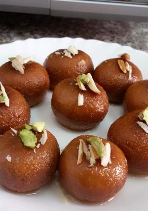 A picture of Gulab jamun 😍.
