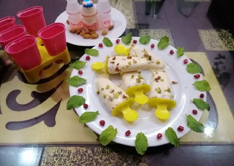 Recipe of Award-winning Yakult and Bread Malai Kulfi