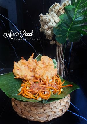Foto resep Mie Pecel Khas Medan