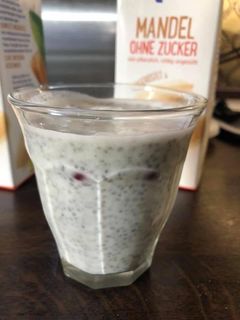 Chia puding 😋 recept fotója