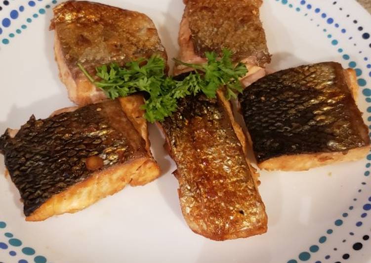 Ikan Salmon bumbu ketumbar / Coriander Salmon