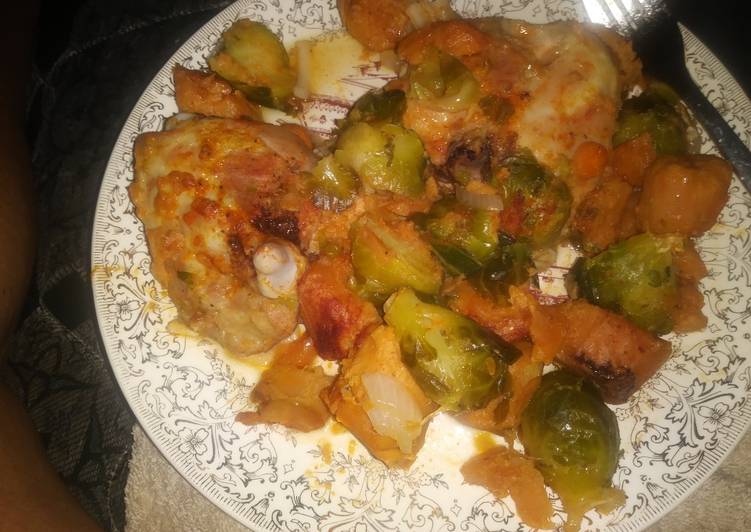 Chicken With Onion and Brussel Sprouts