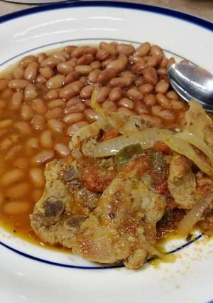 A picture of Pork Ribs in Molcajete Salsa.