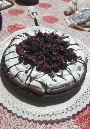 Una foto de Marquisse de chocolate y frutos rojos🥰🤤👌