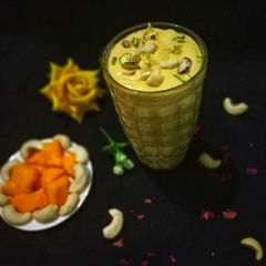 A picture of Mango- Cashewnut Smoothie.