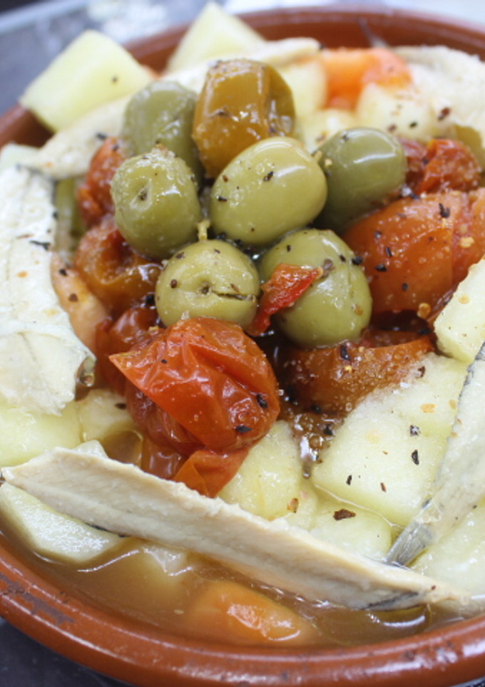 Una foto de Ensalada de melón y boquerones en vinagre