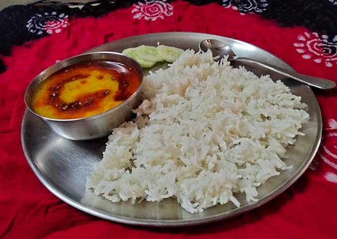 Tamatar wali dal and Rice,green chilli Tadka