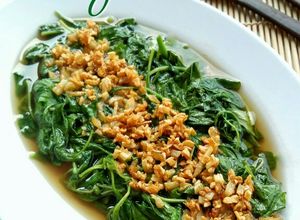 Foto resep Bayam Tumis Bawang Putih