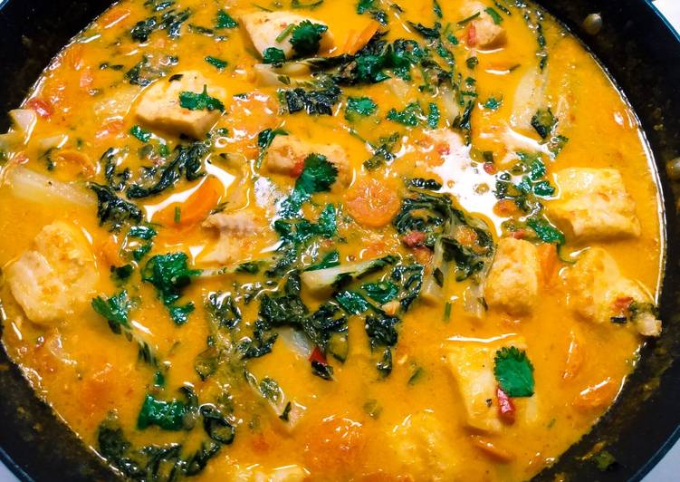 Steps to Prepare Super Quick Homemade Fish in homemade red curry