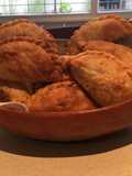 Empanadas de carne cortada a cuchillo