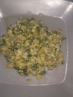Una foto de Revuelto de zapallitos y espinaca! Súper fácil!!!!