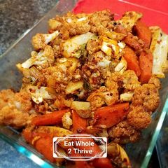 A picture of Spicy roasted cauliflower 韩式辣花菜.