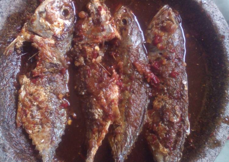 Resep Pecak Ikan / Resep Pecak Lele Betawi Muantep - Pesta Daging