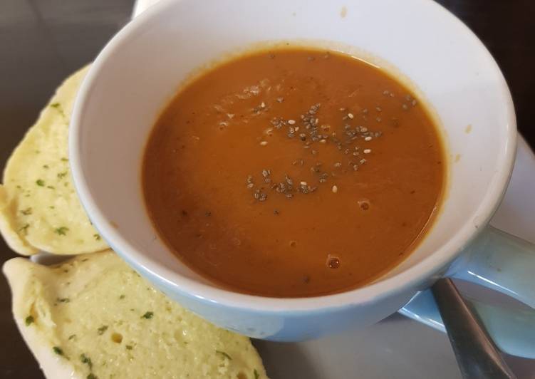 Simple Way to Prepare Award-winning My Creamy Leek &amp; Tomato Soup. 💖