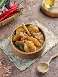 Foto resep Semur Telur Tahu Kentang