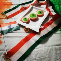 A picture of Tricolour Idli.
