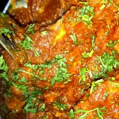 A picture of Chicken Bhuna Masala.