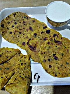 મેથીના ઢેબરા (Methi Dhebra Recipe in Gujarati) રેસીપી મુખ્ય ફોટો