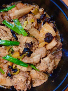 鳳梨蔥燒雞腿肉 的食譜成品照片