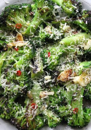 A picture of Pan-fried Garlic Chilli Broccoli.