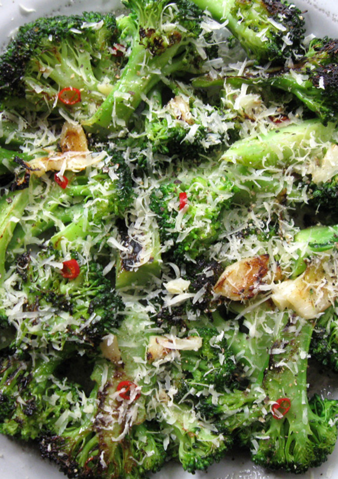 A picture of Pan-fried Garlic Chilli Broccoli.