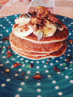 Foto di Banana pancake 🍌🥞👩🏻🍳 (vegetariani)