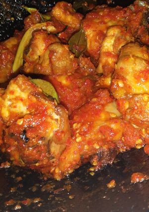 Foto resep Ayam Pedas Cabe Merah By Fitashaa