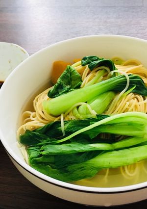 Hình của món Mỳ trứng ngập lụt.