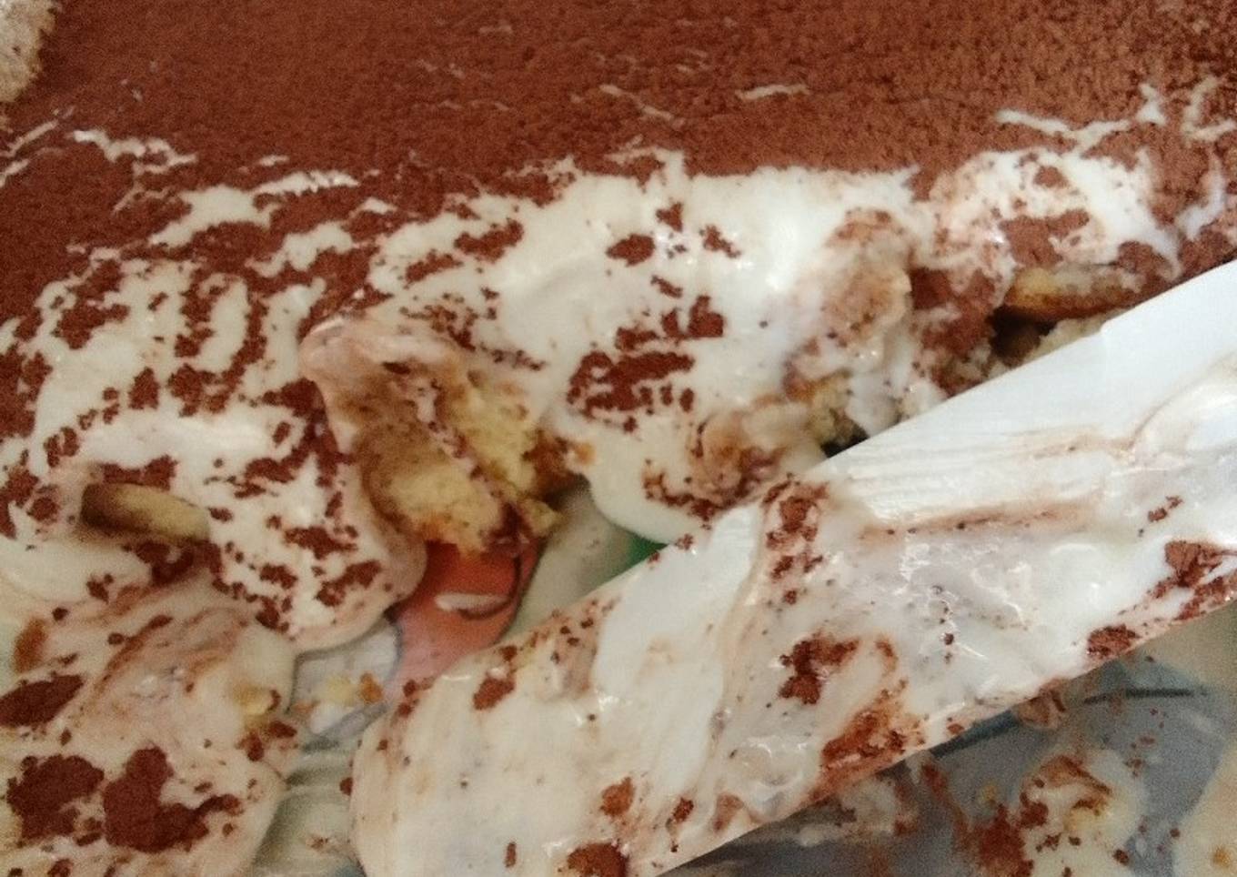 Tiramisu (cheese cream dan whipping cream homemade)