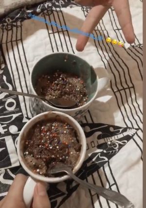 Una foto de Queque en taza