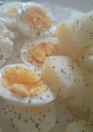 Főtt tojás recept fotója