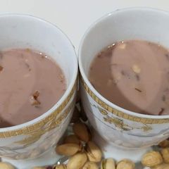 A picture of Kashmiri tea.