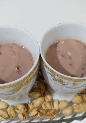 A picture of Kashmiri tea.
